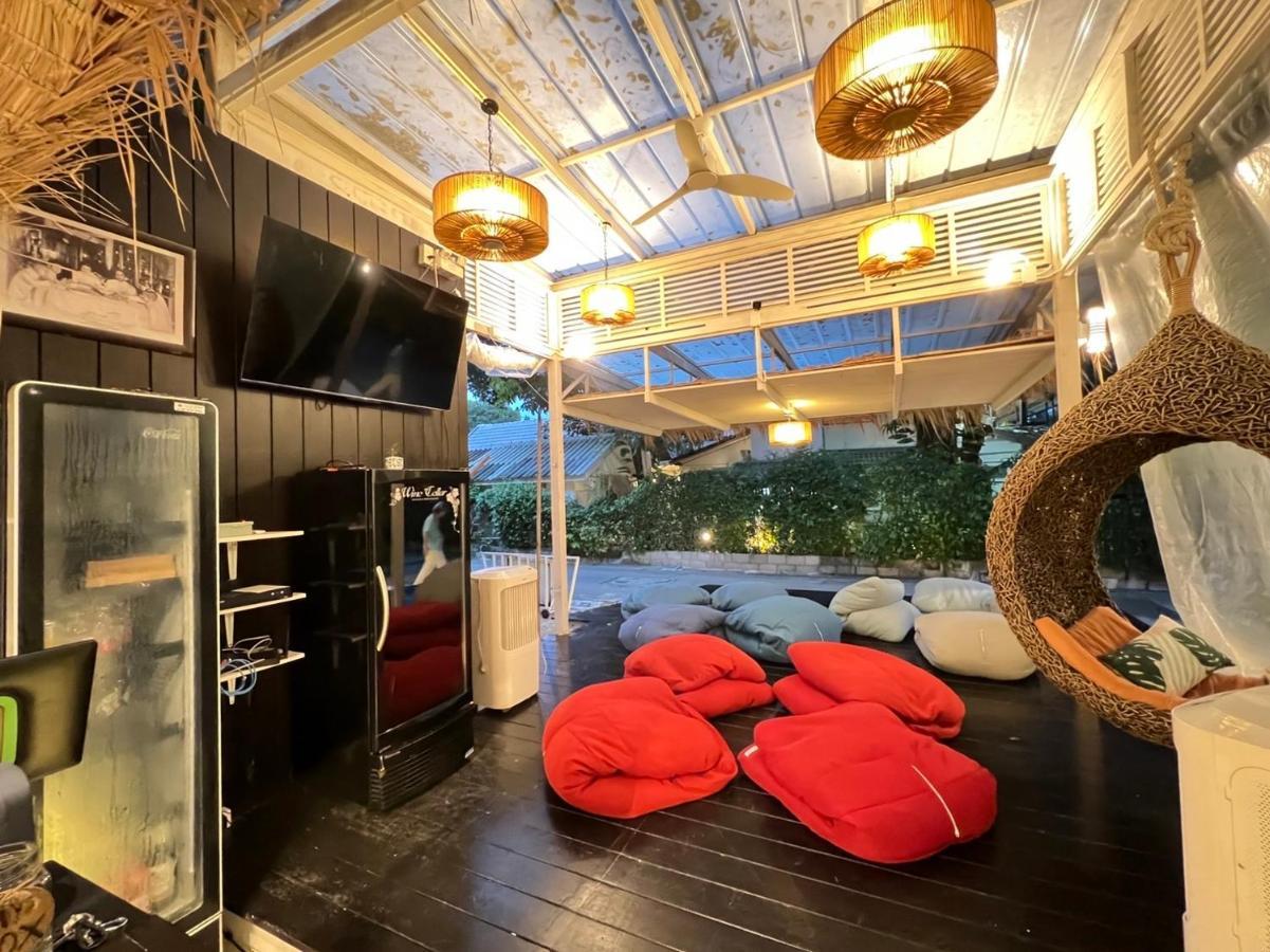 Warm White Hua Hin House Hotell Eksteriør bilde
